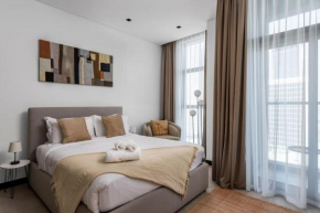 Waves - Premium Studio Stay in the Heart of Business Bay